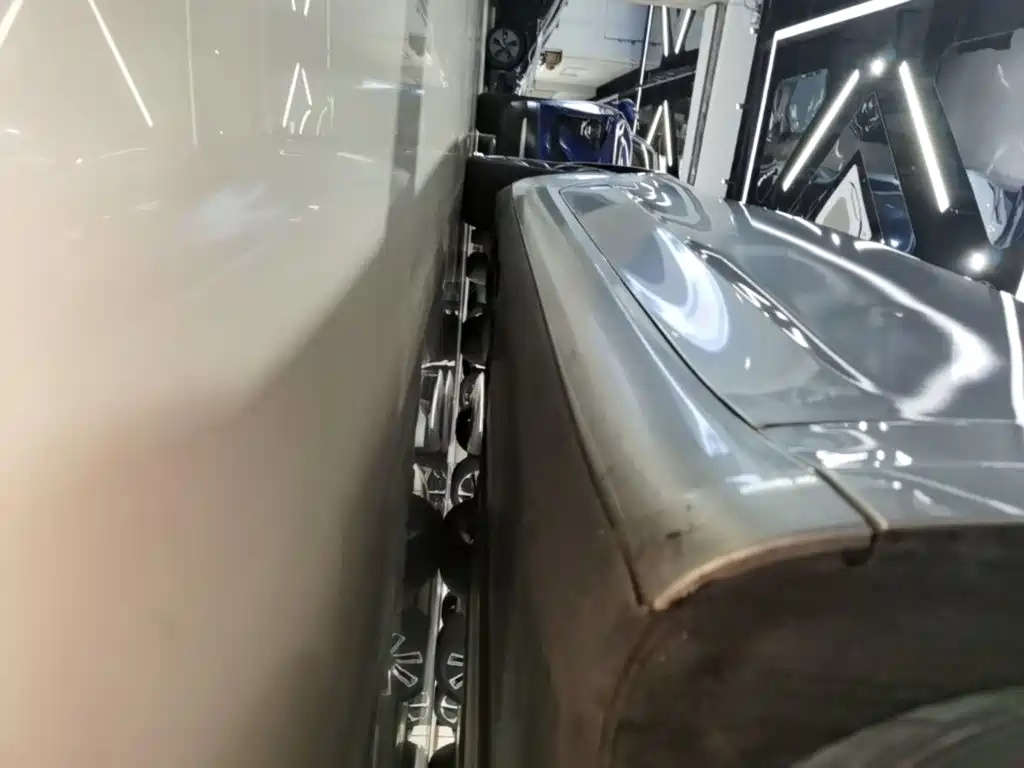 Фото 21 - Tesla Model 3