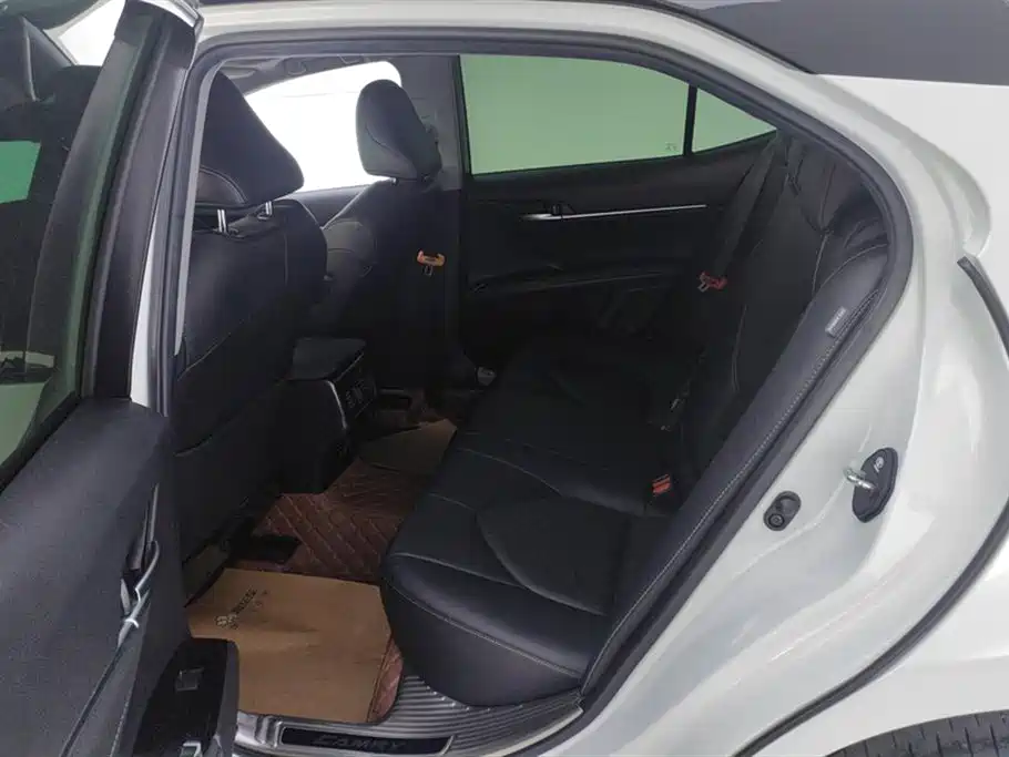 Toyota Camry 2021 2.5S Feng Shang Edition фото 11