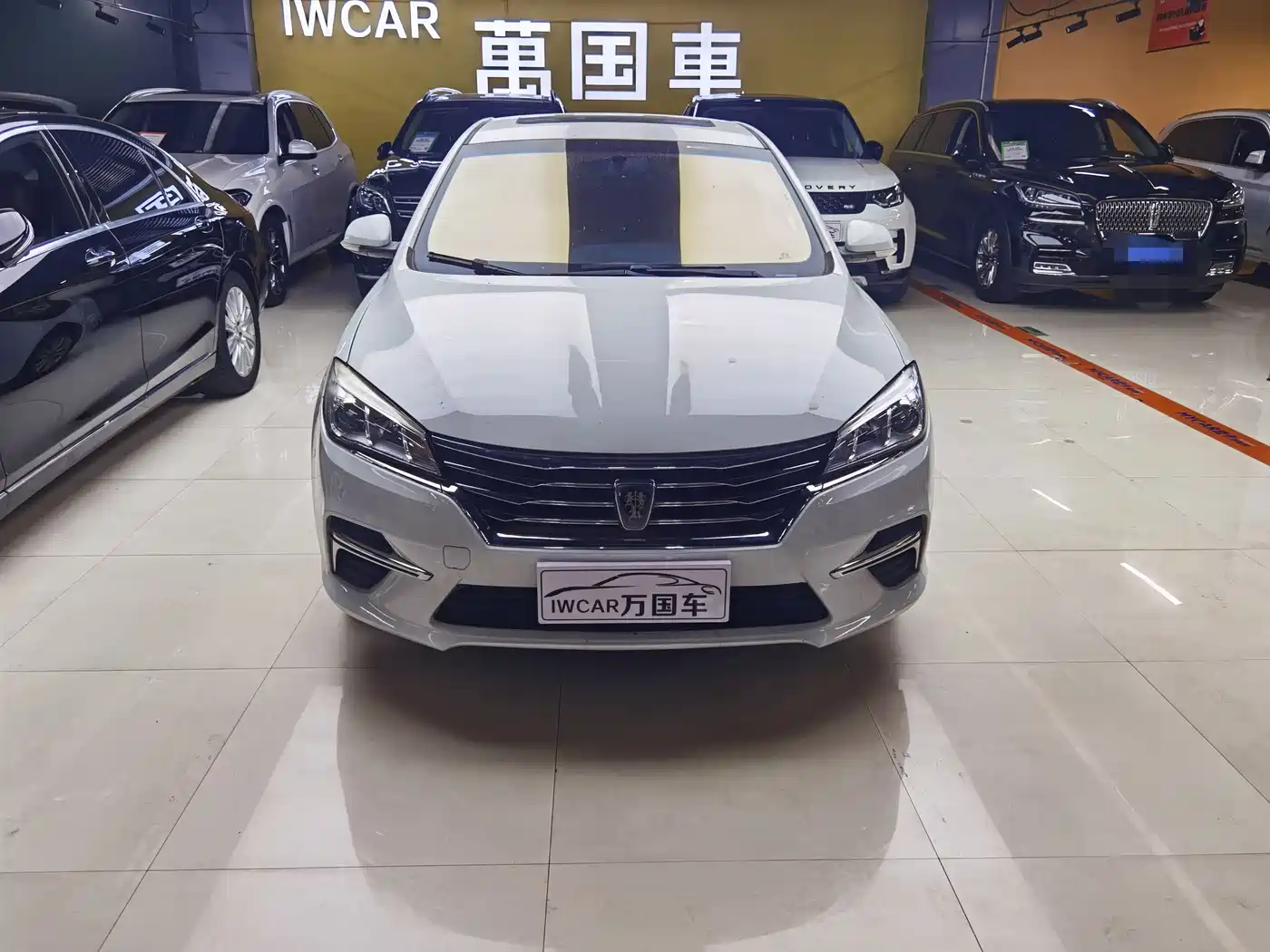 Photo 7 - Roewe 360