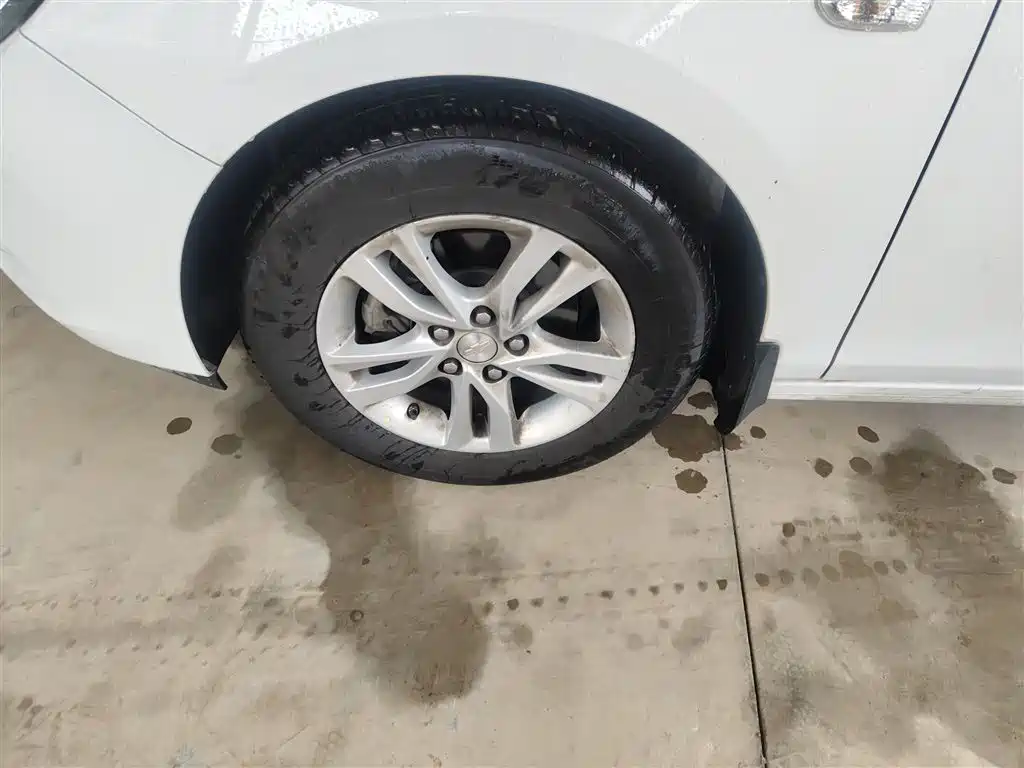 Chevrolet Cavalier 2019 320 Automatic Joy Edition фото 23