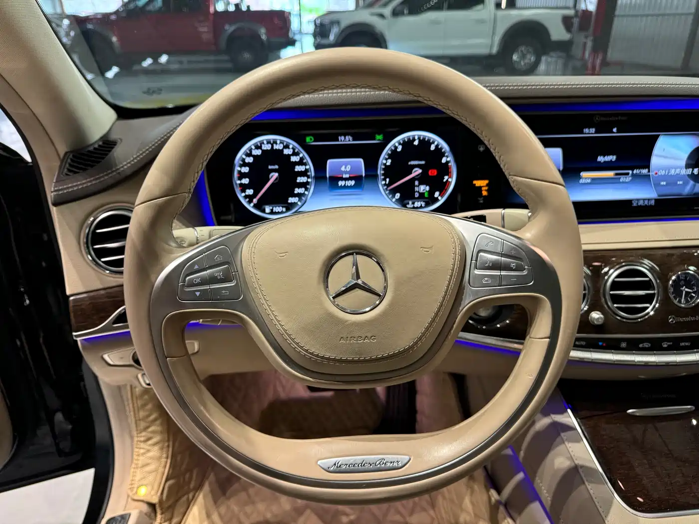 Mercedes-Benz S-Class 2016 S 320 L Business Edition фото 13