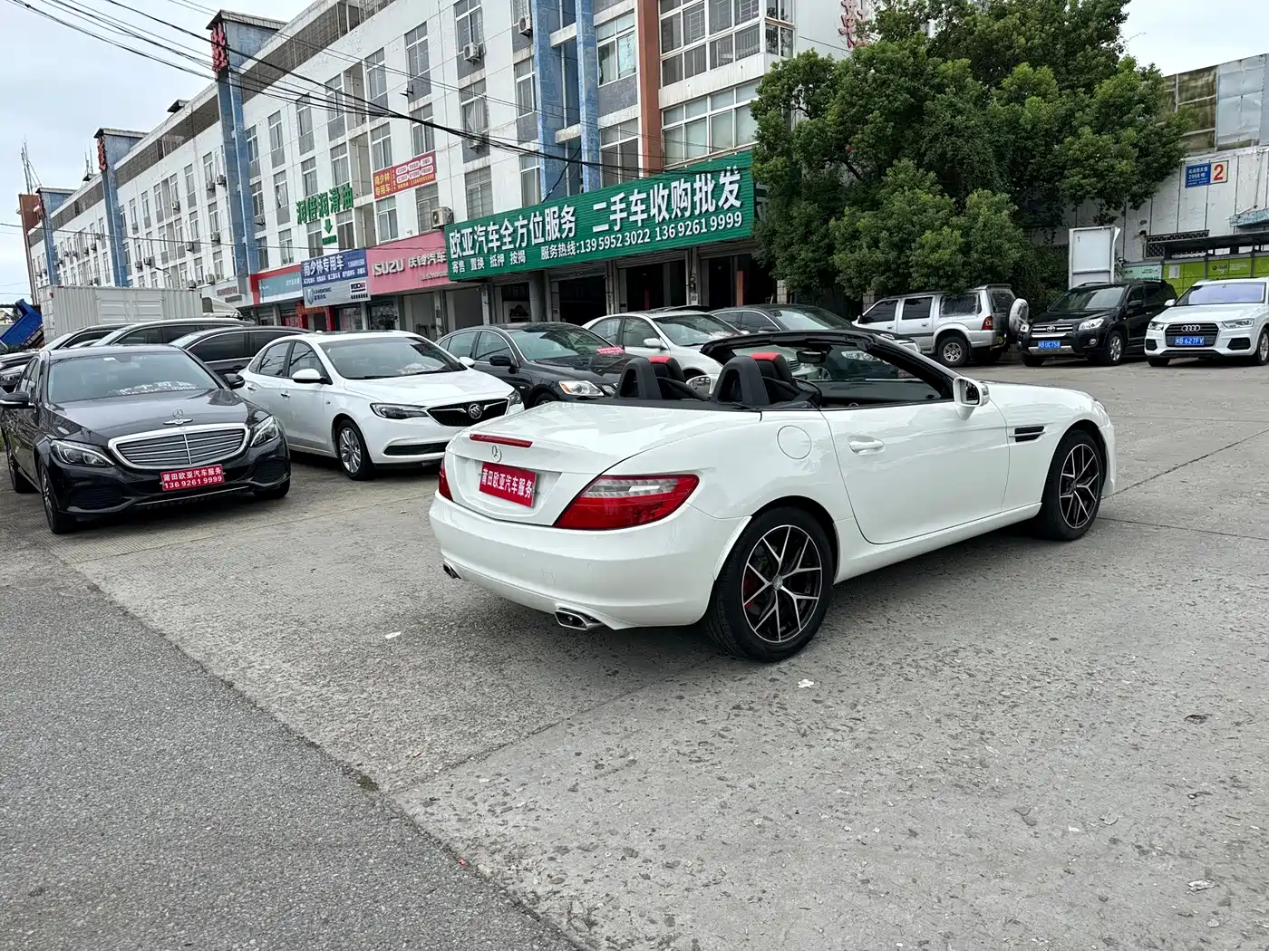 Mercedes-Benz SLK-Class 2012 2011 SLK 200 Luxury Sport