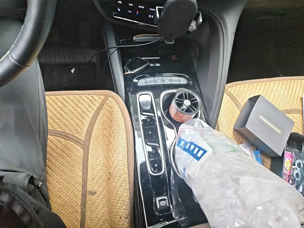 Photo 15 - Buick Envision Plus