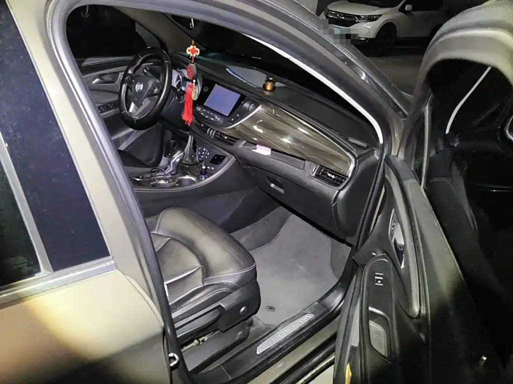 Photo 13 - Buick Envision Plus