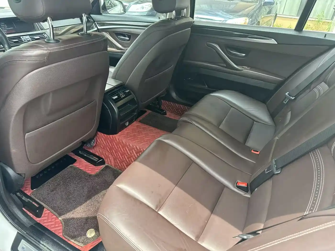 BMW 5 Series 2014 525Li Luxury Design Package фото 7