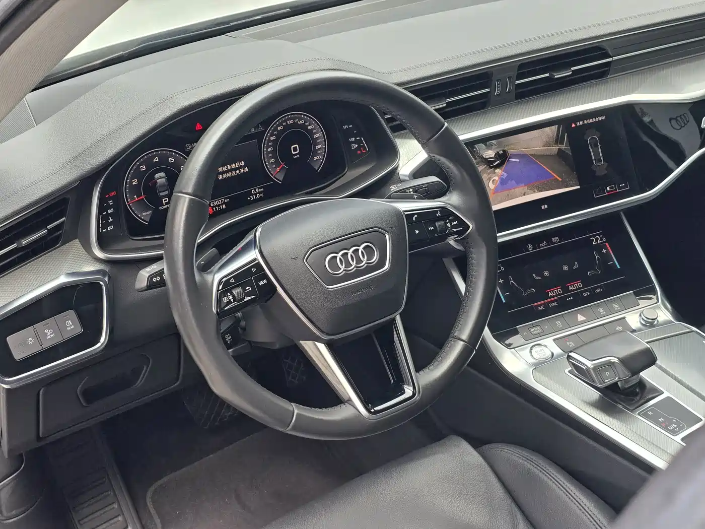 Фото 19 - Audi A6L