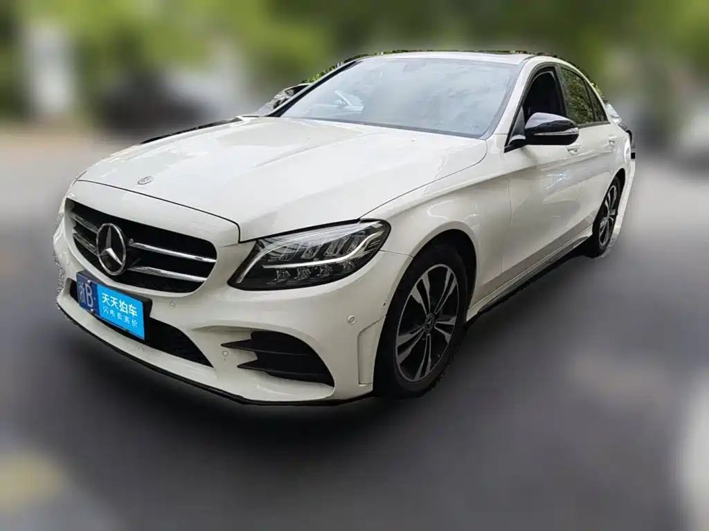 Photo 1 - Mercedes-Benz C-Class