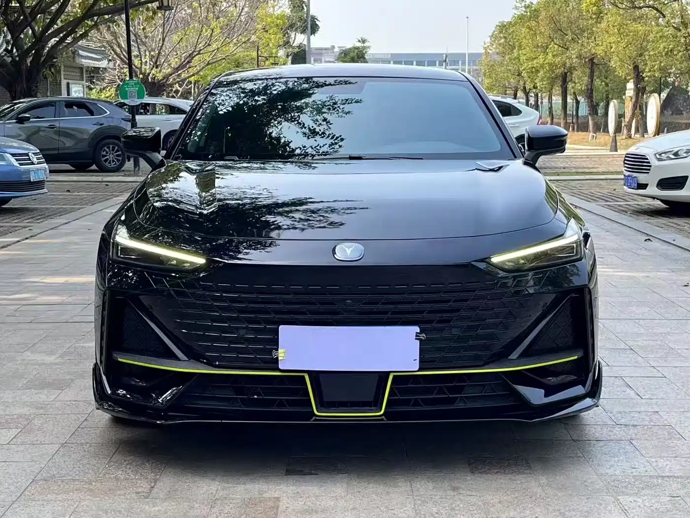 CHANGAN UNI-V