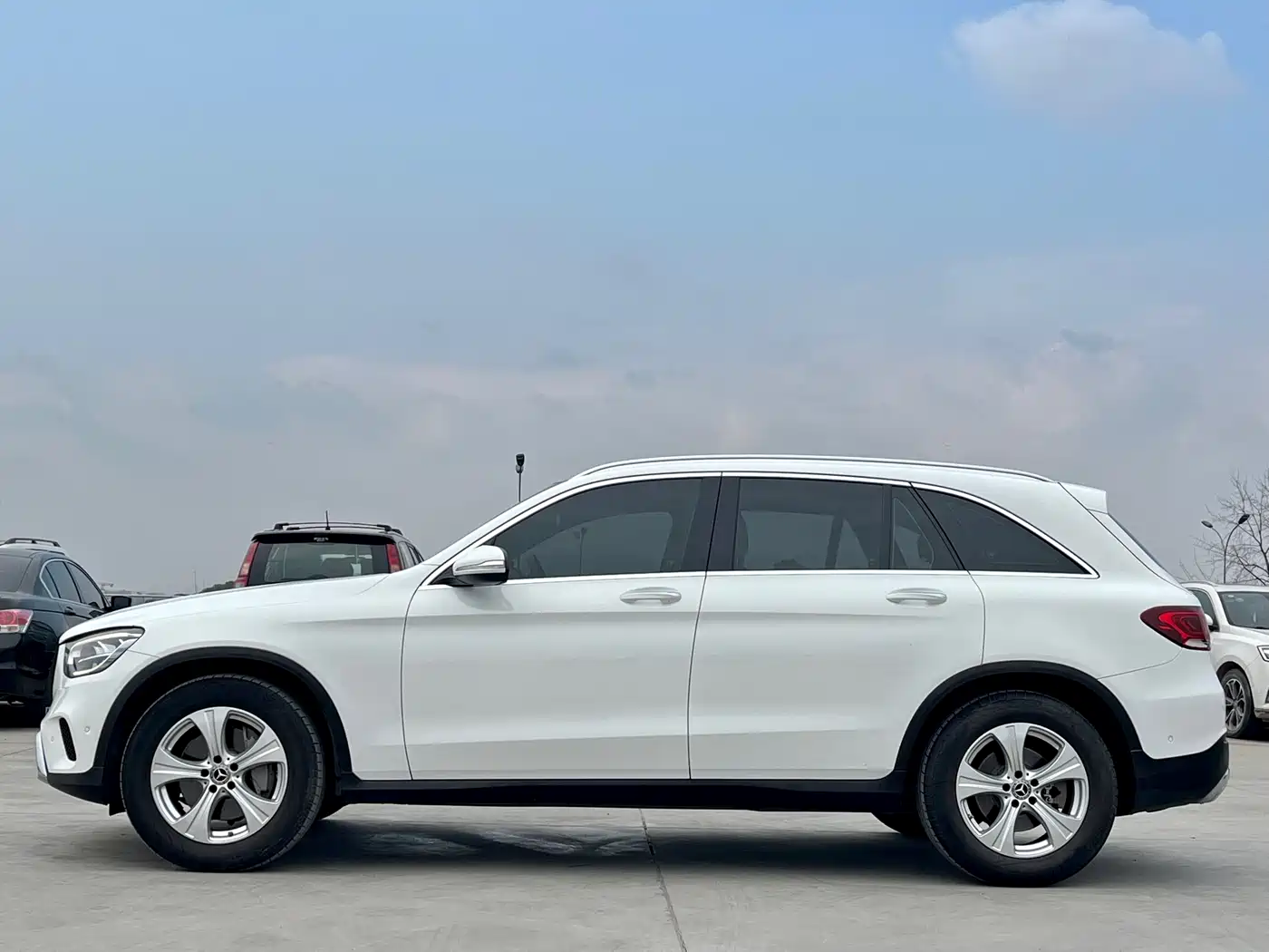 Mercedes-Benz GLC 2020 Facelift GLC 260 L 4MATIC Dynamic фото 3