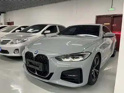 BMW 4