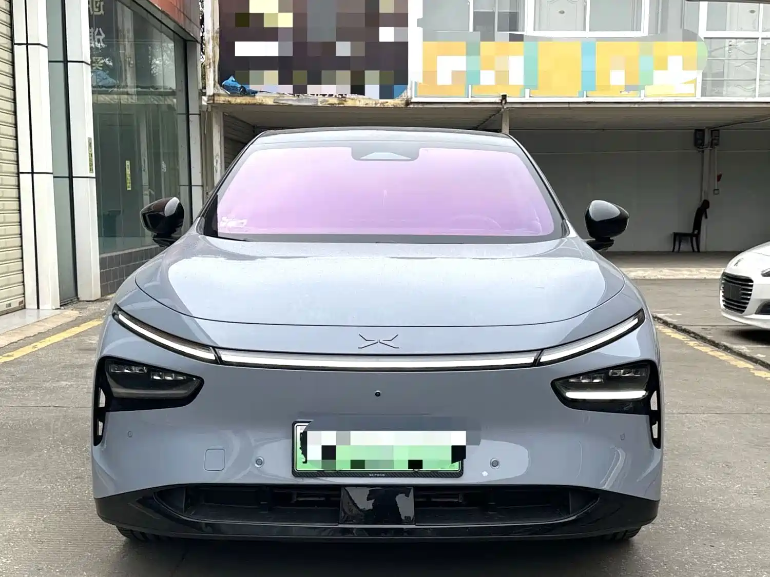 Фото 2 - XPeng G7