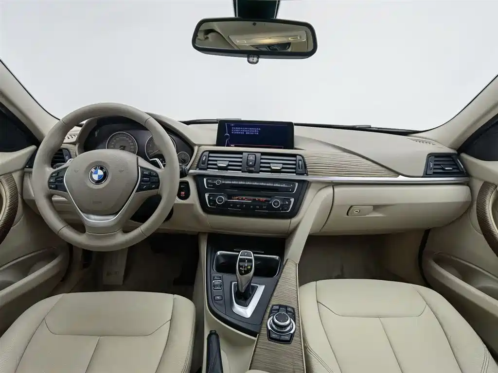 BMW 3 Series 2013 Facelift 320Li Style Design Package фото 5
