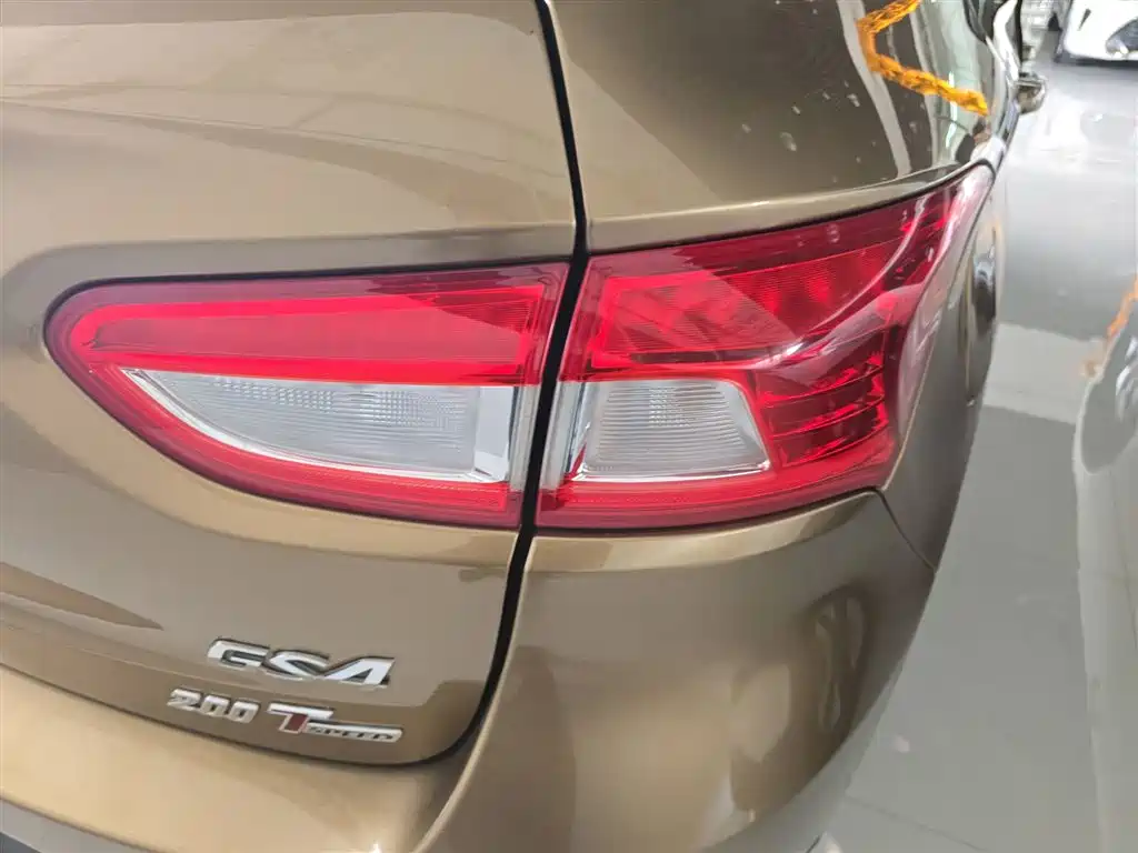 GAC Trumpchi Trumpchi GS4 2015 200T G-DCT Luxury Edition фото 8