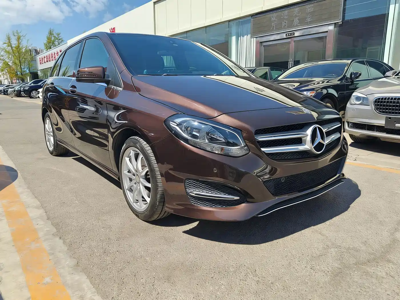 Mercedes-Benz B-Class 2015 B 200 Dynamic фото 2