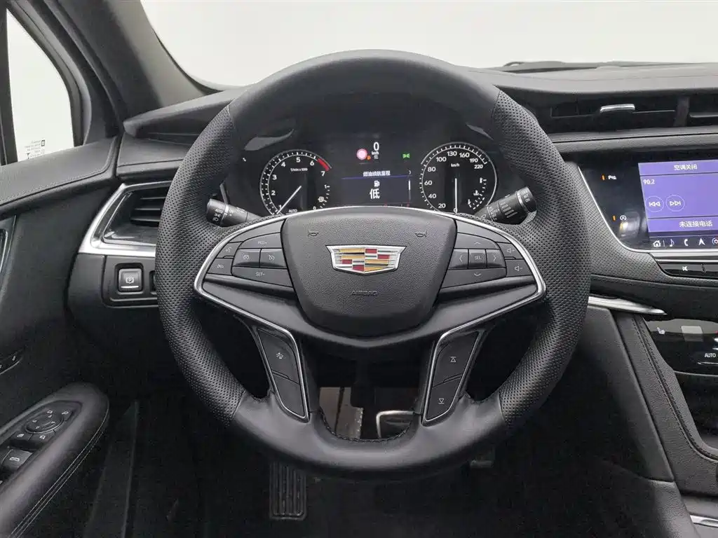 Cadillac XT5 2020 Facelift 28T Luxury Model фото 11