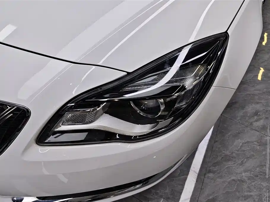 Buick Regal 2015 1.6T Elite Tech Edition фото 5
