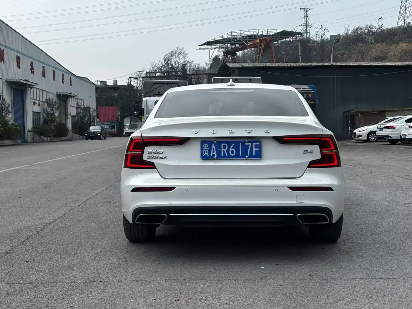 VOLVO S60