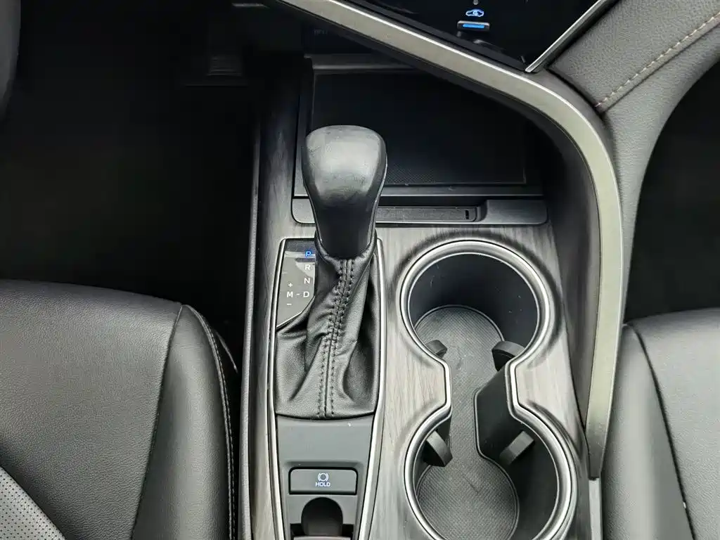 Toyota Camry 2022 2.0GVP Leading Edition фото 13