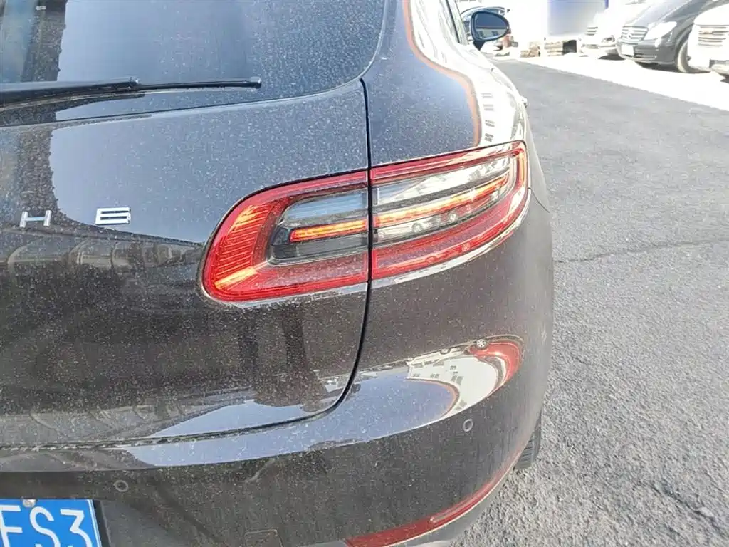 Porsche Macan 2017 Macan 2.0T фото 8