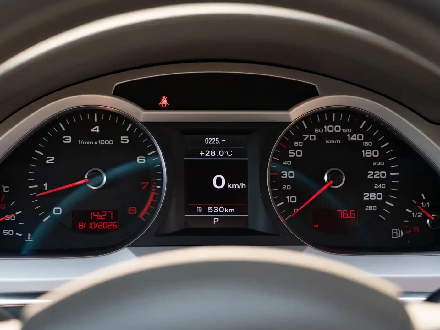 Фото 17 - Audi A6L