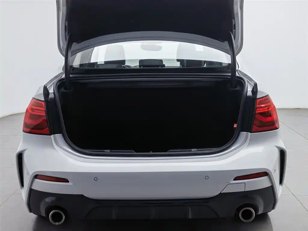 BMW 1 Series 2021 Facelift 120i M Sport фото 16
