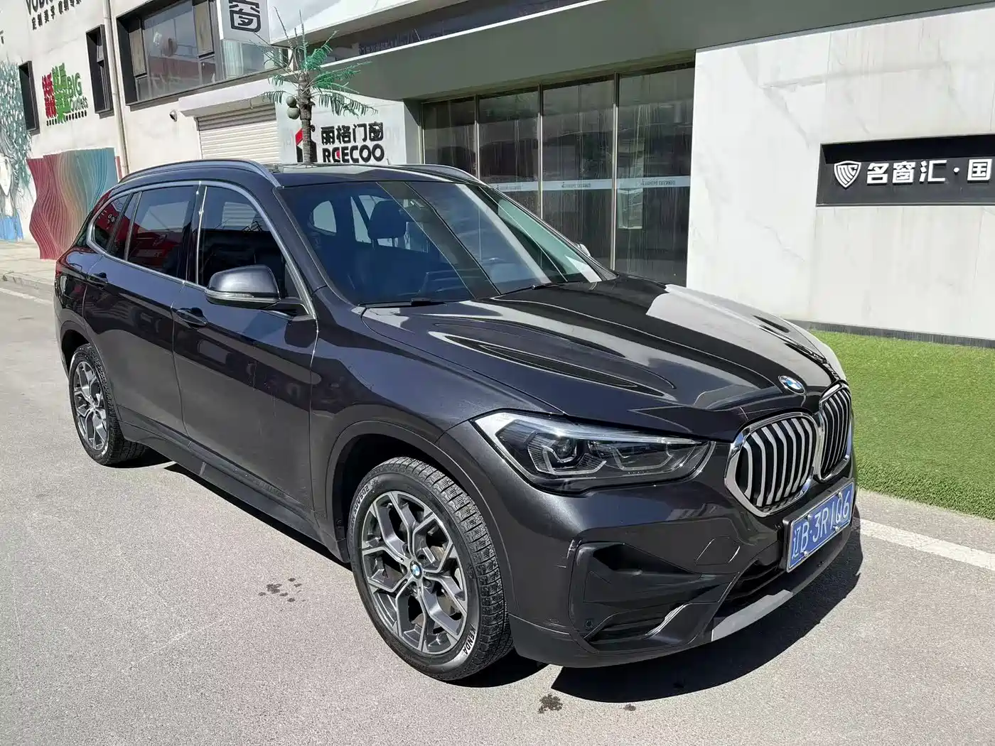 BMW X1
