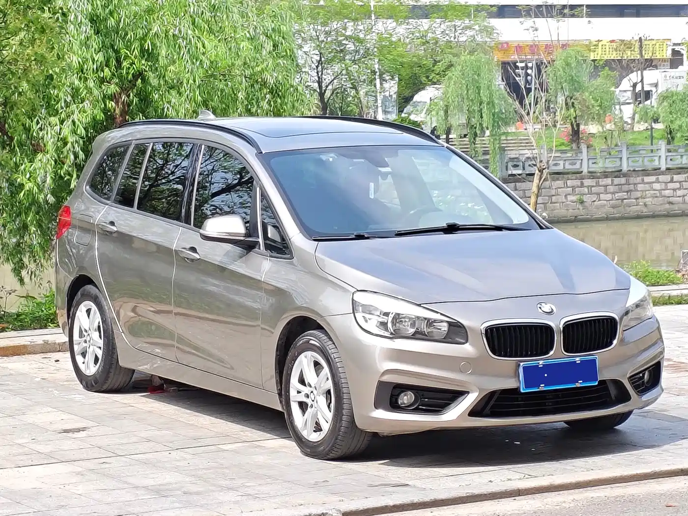 BMW 2 Series Gran Tourer 2017 2015 218i Leading