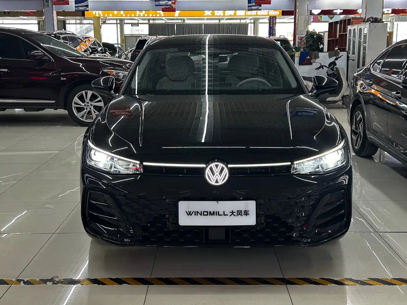 VOLKSWAGEN PASSAT