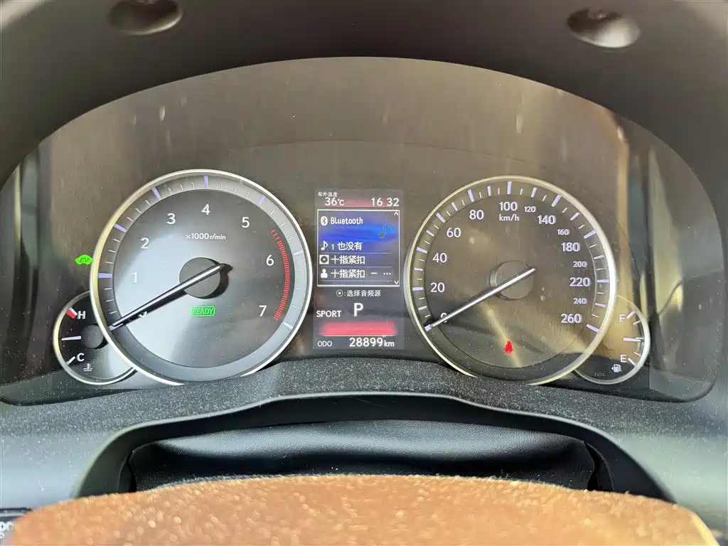 صورة 4 - Lexus ES