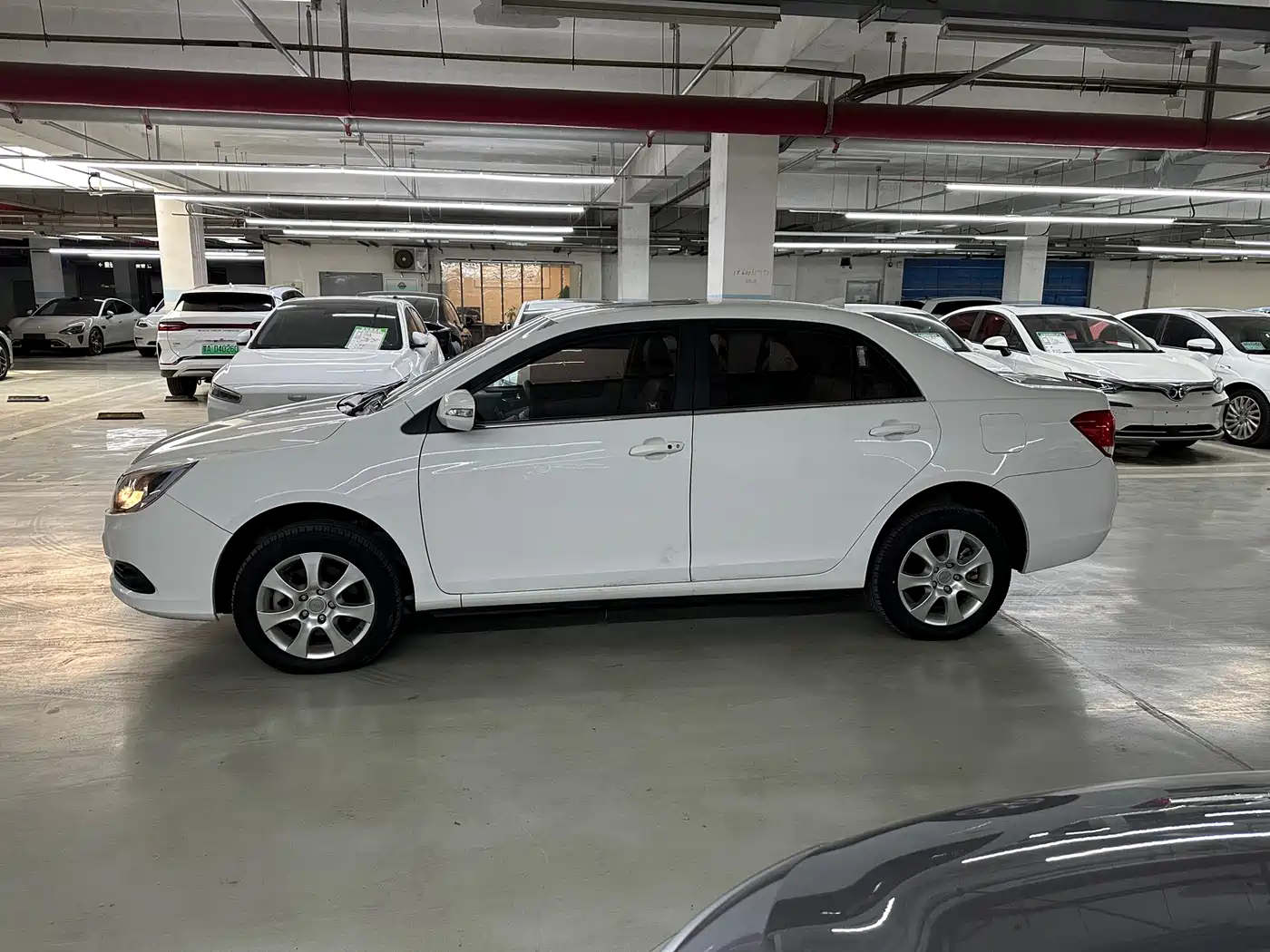 BYD E5