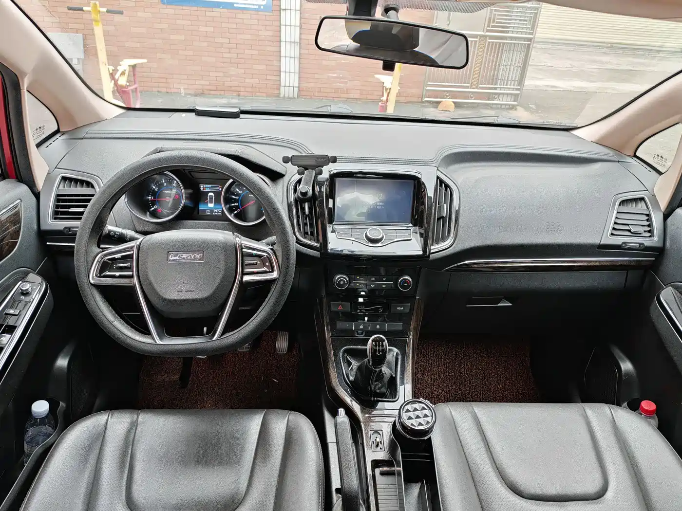 Lifan Xuanlang 2017 2017 1.8L Manual Comfort Type