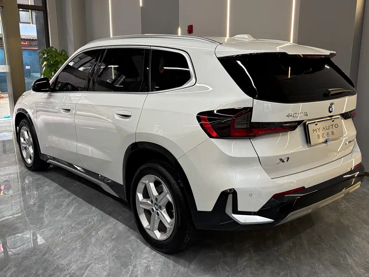 BMW X1 2023 sDrive20Li X Design Package фото 4