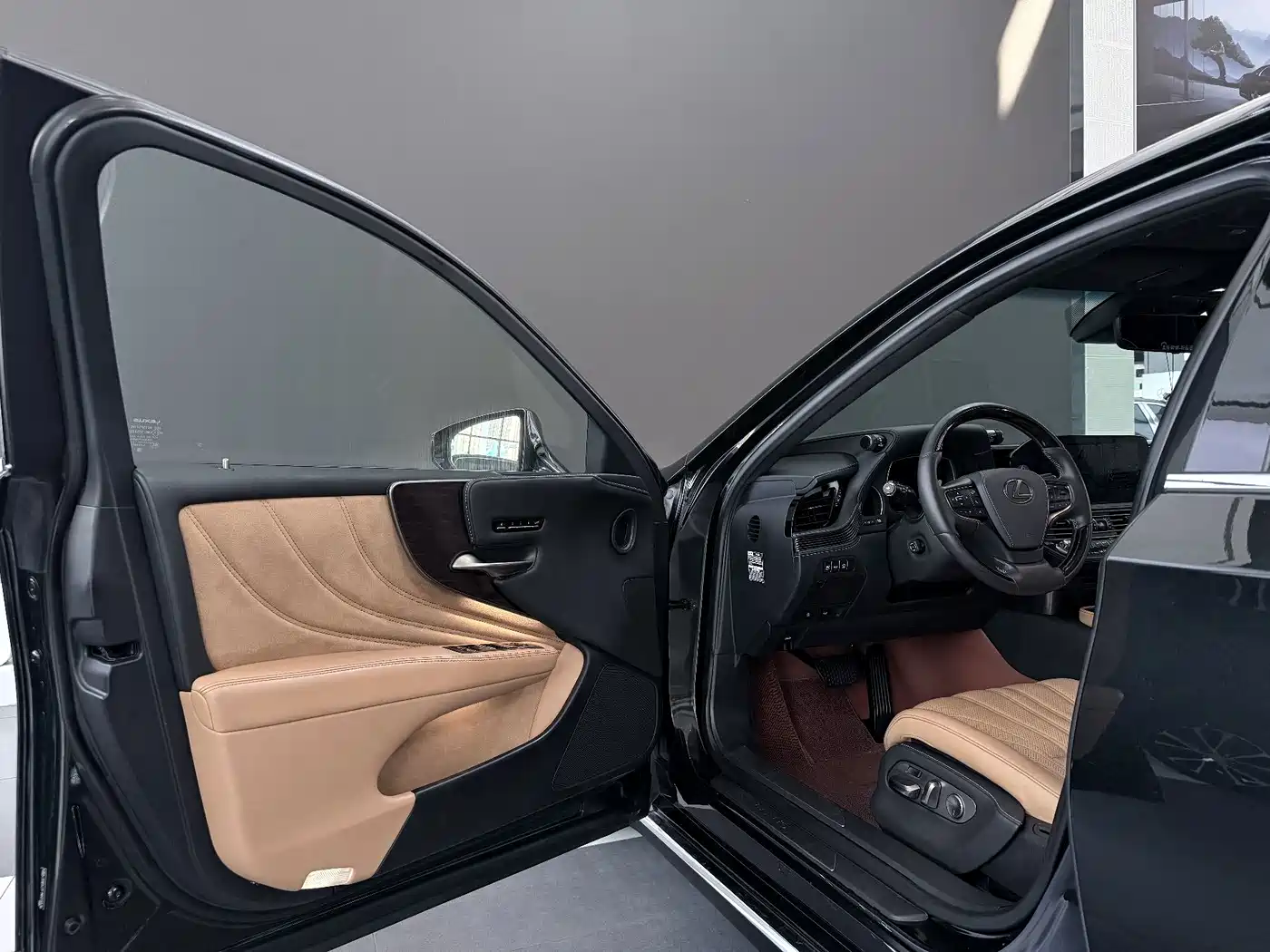 Lexus LS 2021 2021 500h Luxury Edition