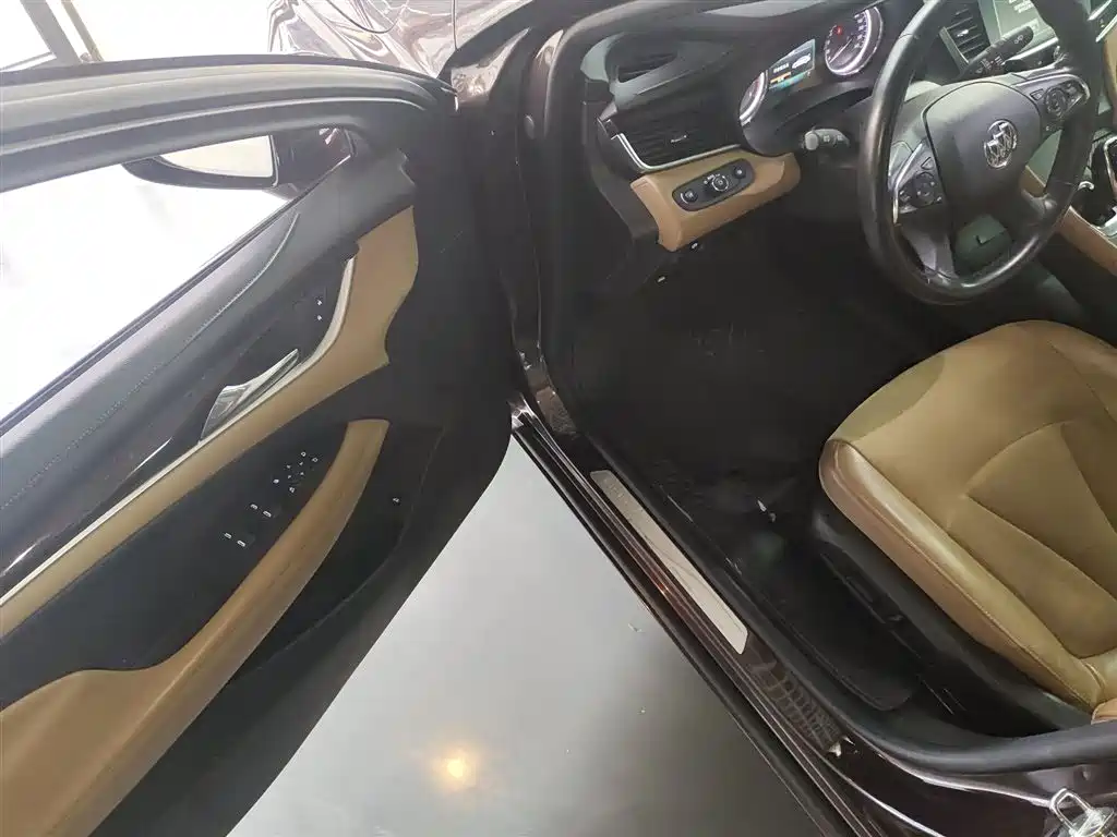 Buick LaCrosse 2016 20T Elite Type фото 16