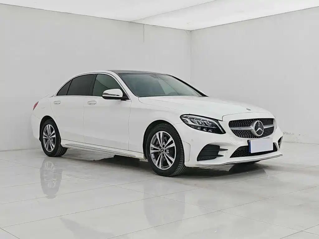 Mercedes-Benz C-Class 2021 C 200 L Fashion Sport Edition фото 2