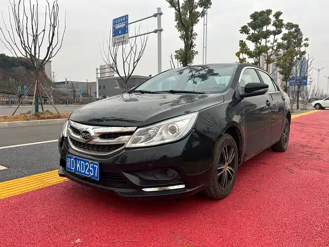 BYD SU RUI