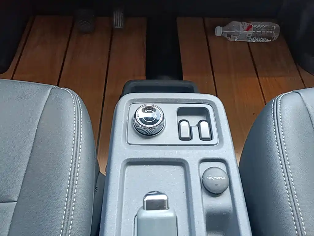 Wuling Motors Wuling Yangguang 2025 2025 400km Bus Comfort Edition