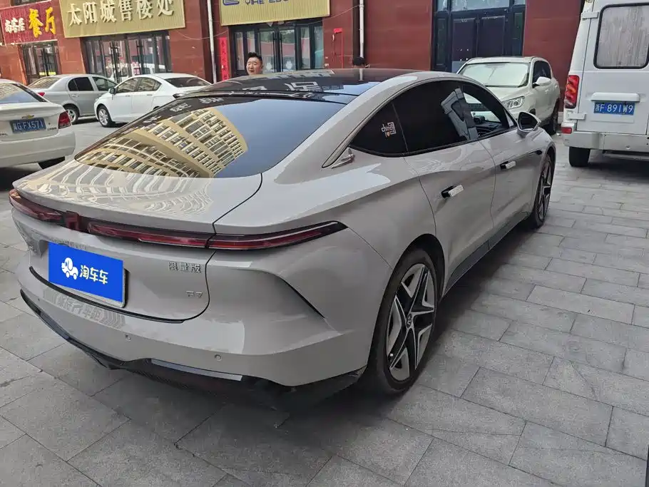 Roewe Rising Auto F7 2023 2023 Advanced Edition