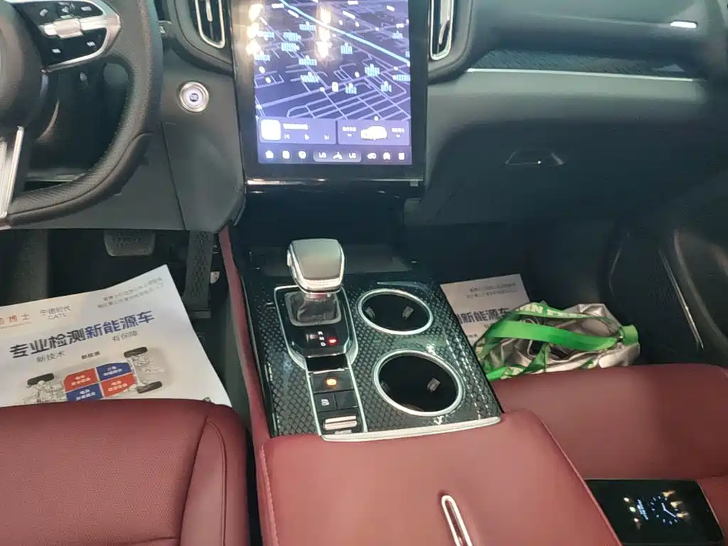 Hongqi HS3 PHEV 2025 2025 PHEV 117km Power PLUS Edition