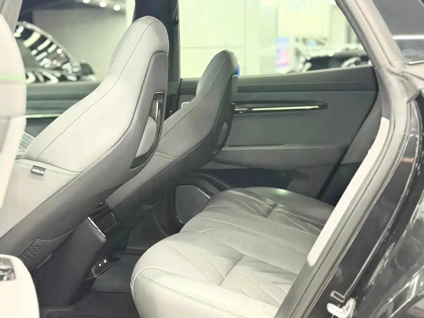 ZEEKR EXTREME KRYPTON 001