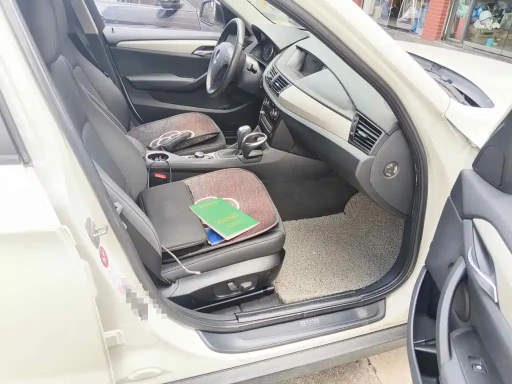 BMW X1 (Import) 2013 2012 sDrive18i Luxury