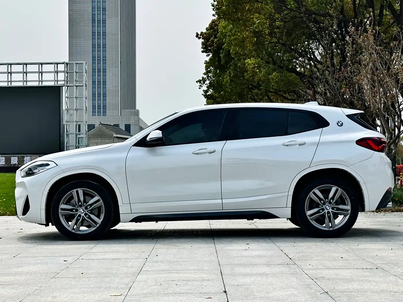 BMW X2 2022 sDrive25i M Sport Package фото 7