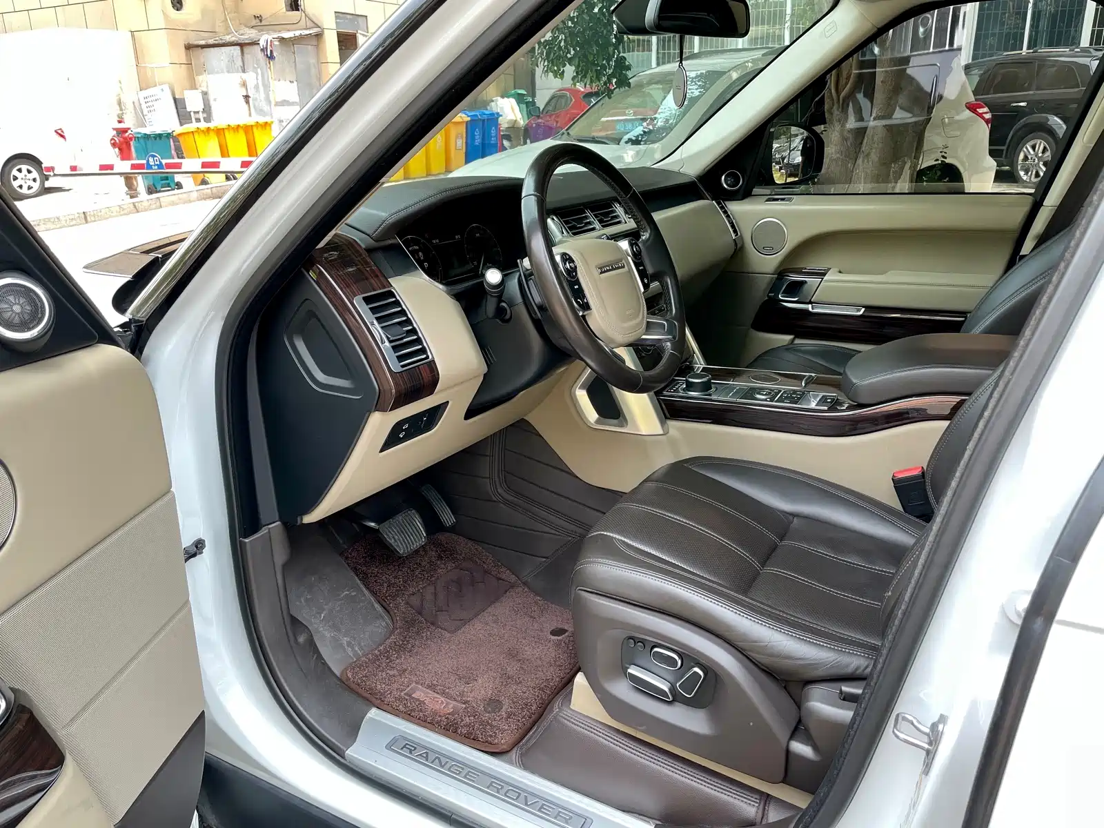 Фото 3 - Land Rover Range Rover