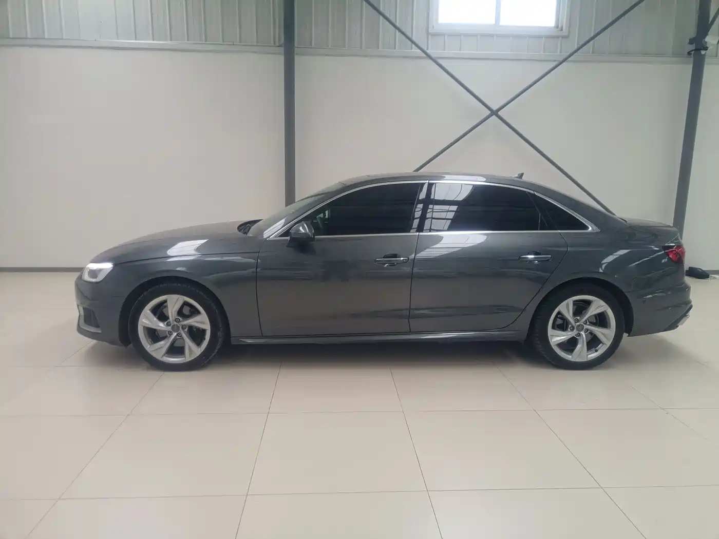 Audi A4L 2020 40 TFSI Luxury Elegance фото 3