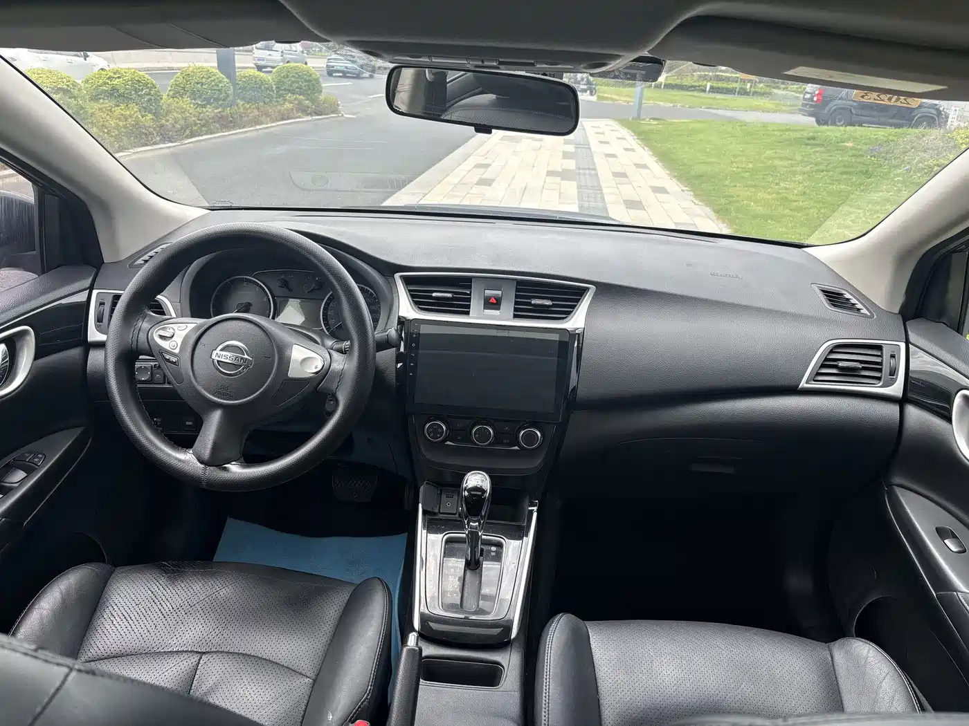 Фото 9 - Nissan Sylphy