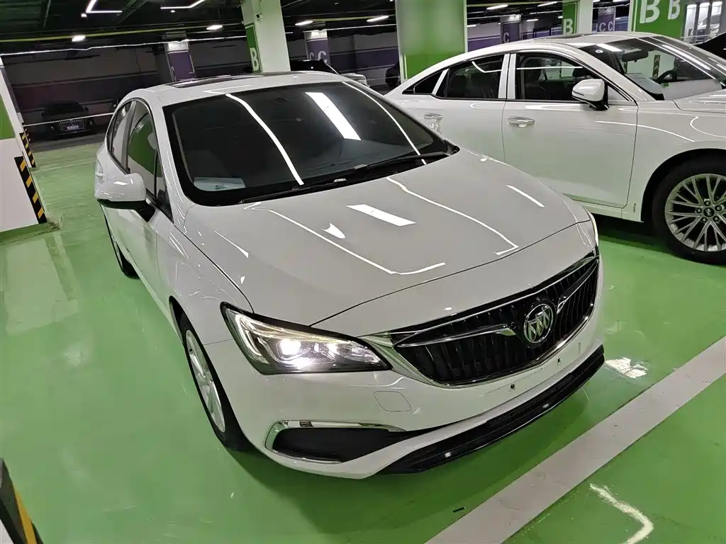 Buick Verano 2019 Sedan 15S Auto Leading фото 4