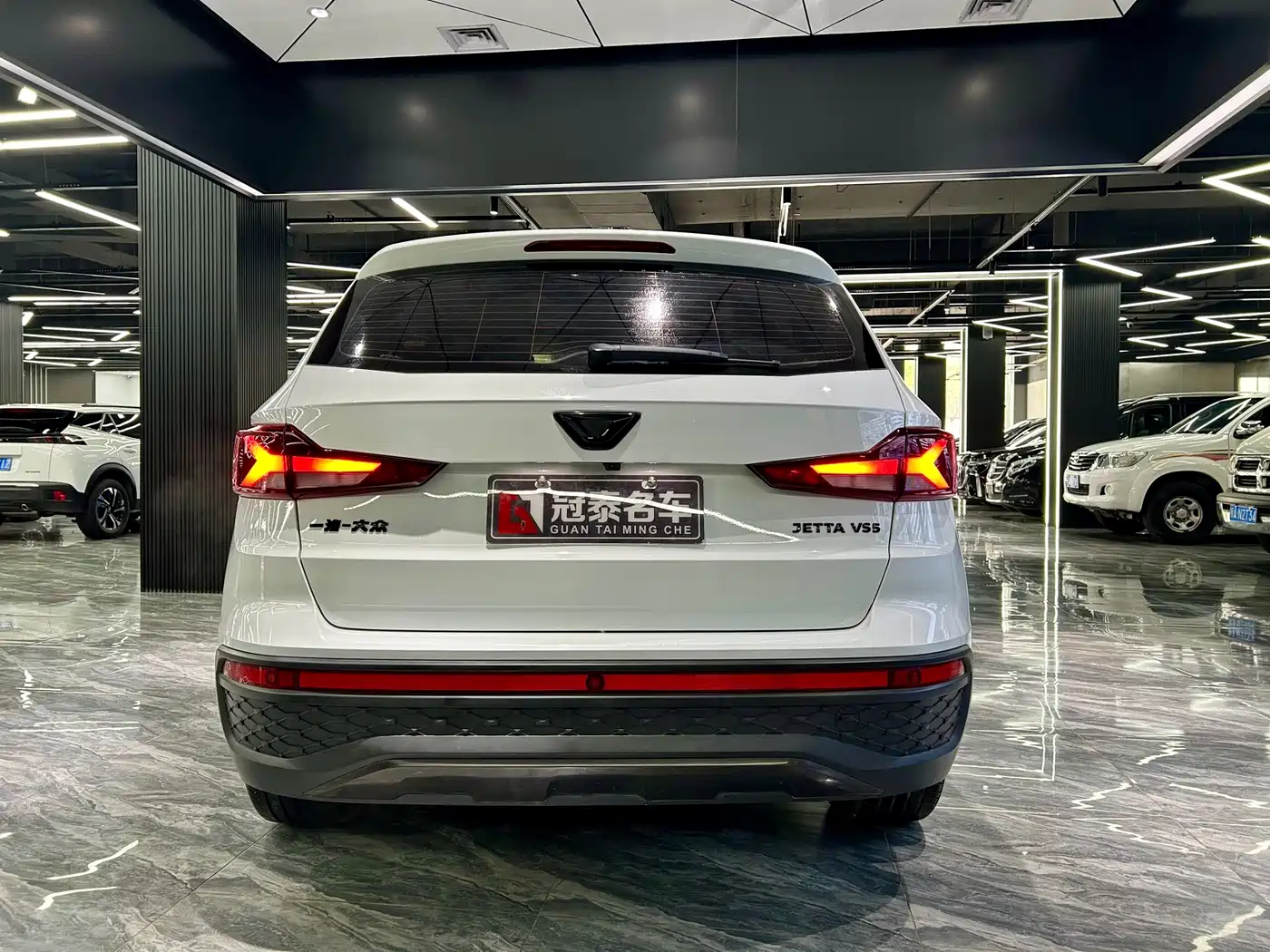 JETTA VS5