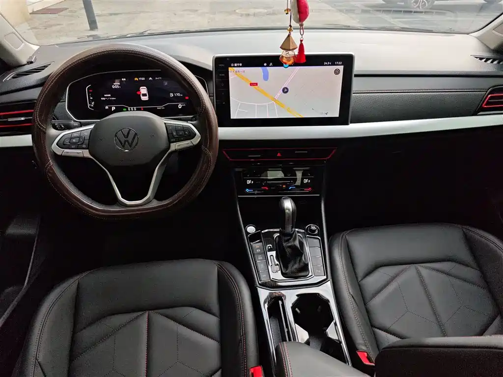 Volkswagen Lavida 2024 Model 300TSI DSG Starlight Leading Edition фото 10