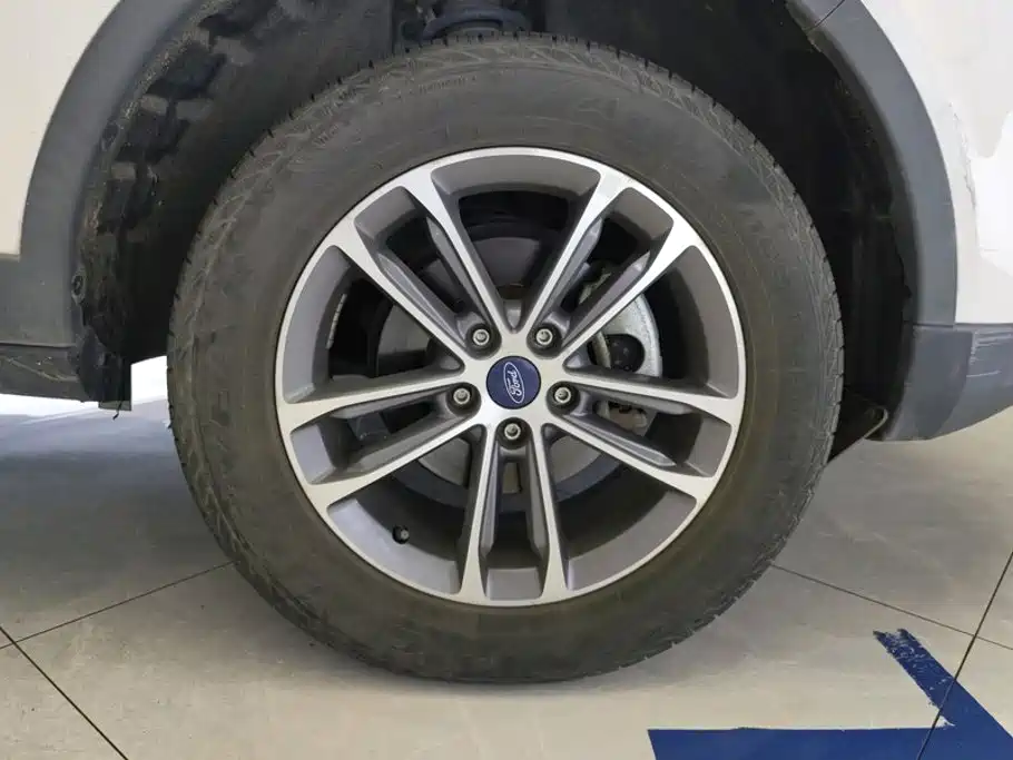 Фото 6 - Ford Territory
