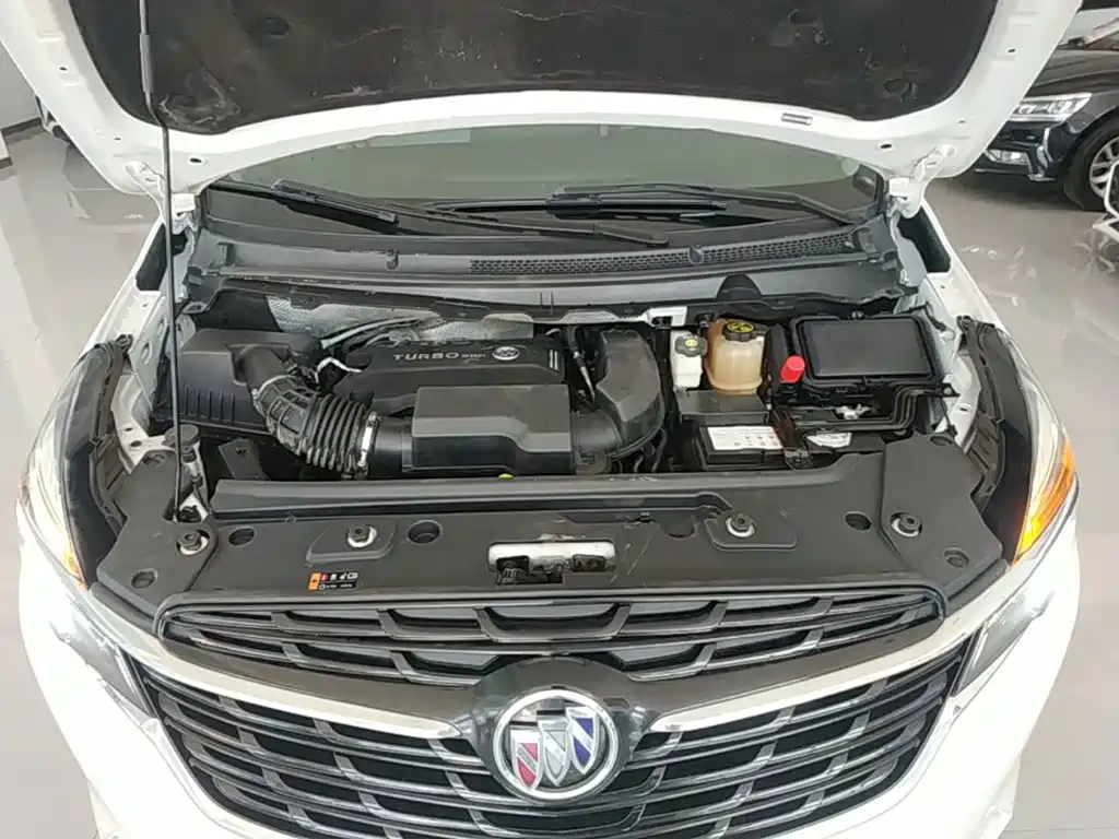Фото 20 - Buick GL8